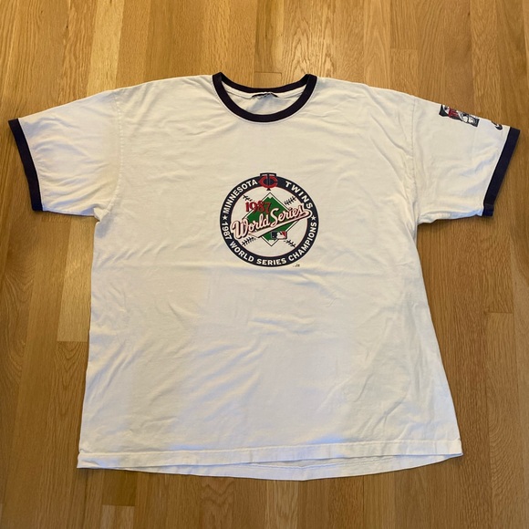 Vintage Minnesota Twins 1987 World Series Shirt - Picture 2 of 7